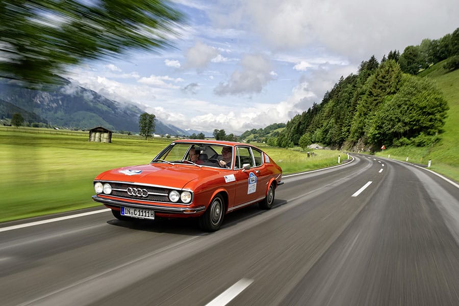 Audi 100